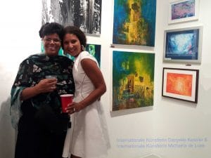 Internationale Künstlerin Danyelle Kessler und Internationale Künstlerin Michaela de Luxe