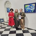 Surrealistin Michaela de Luxe mit Bruni und Claus Heinemann