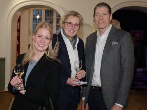 michaela_de_luxe_ausstellung_hamburg_milchstrasse 11 _ M.M. Warburg Bank