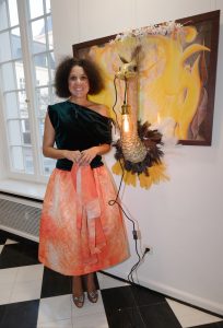 starpress_michaela_de_luxe_ausstellung_hamburg_ Milchstraße 11 _ Spektrum einer Surrealistin - Michaela de Luxe